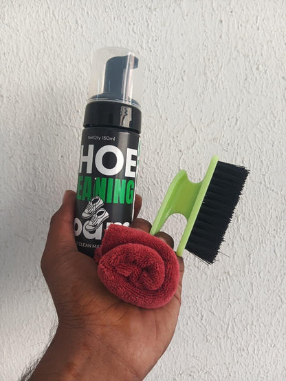 WypeUp Shoe Cleaning Kit – 150 ml Foam + Brush & Cloth